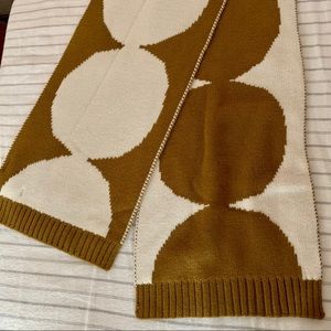 Beige Marimekko Uniqlo Scarf